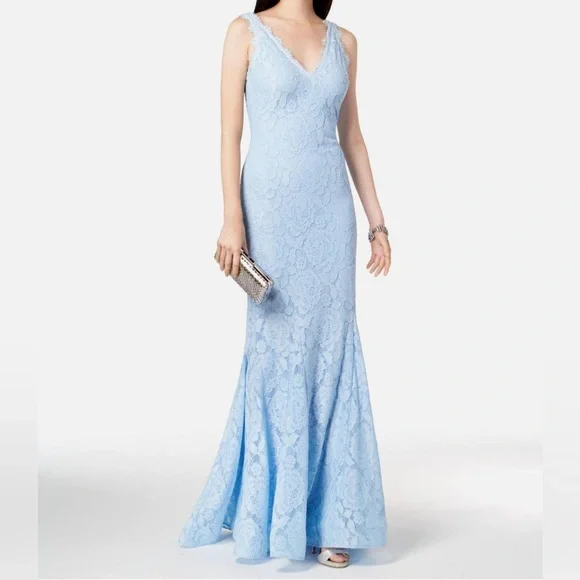 chinese dress ladies Betsy & Adam Women's Embroidered Halter Gown - Navy/Gold main image 0
